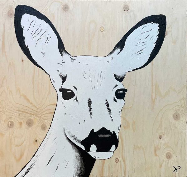 "Rådjuret" är ett verk av streetkonstnären KlisterPeter gjort år 2022. Tekniken är tuschmåleri på papper, monterad på plywoodpannå med distansram och upphängning bak. Varje verk är unikt, målat för hand, och har måttet 59 x 56 cm.